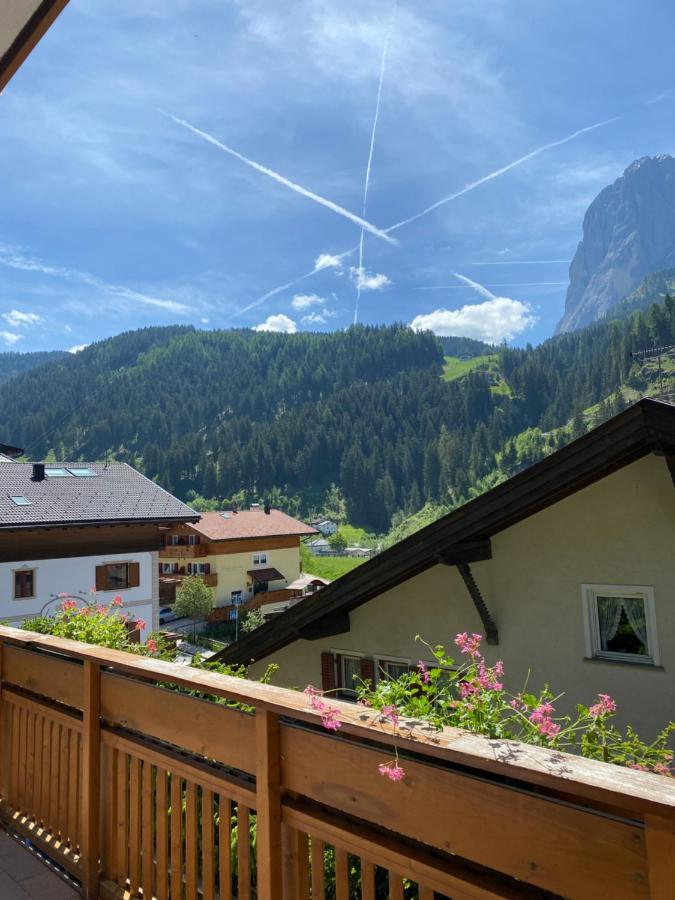 Amalia Apartment Santa Cristina Val Gardena Eksteriør bilde