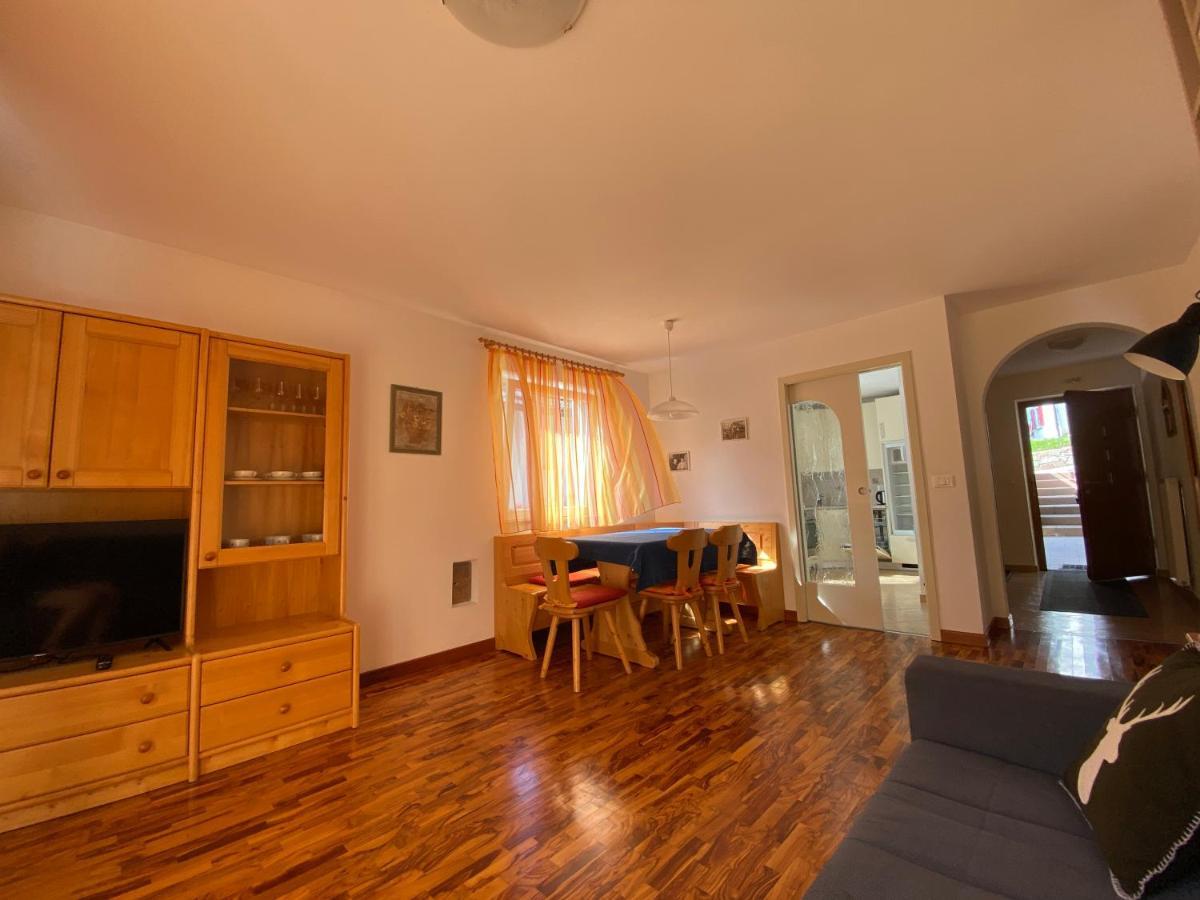 Amalia Apartment Santa Cristina Val Gardena Eksteriør bilde