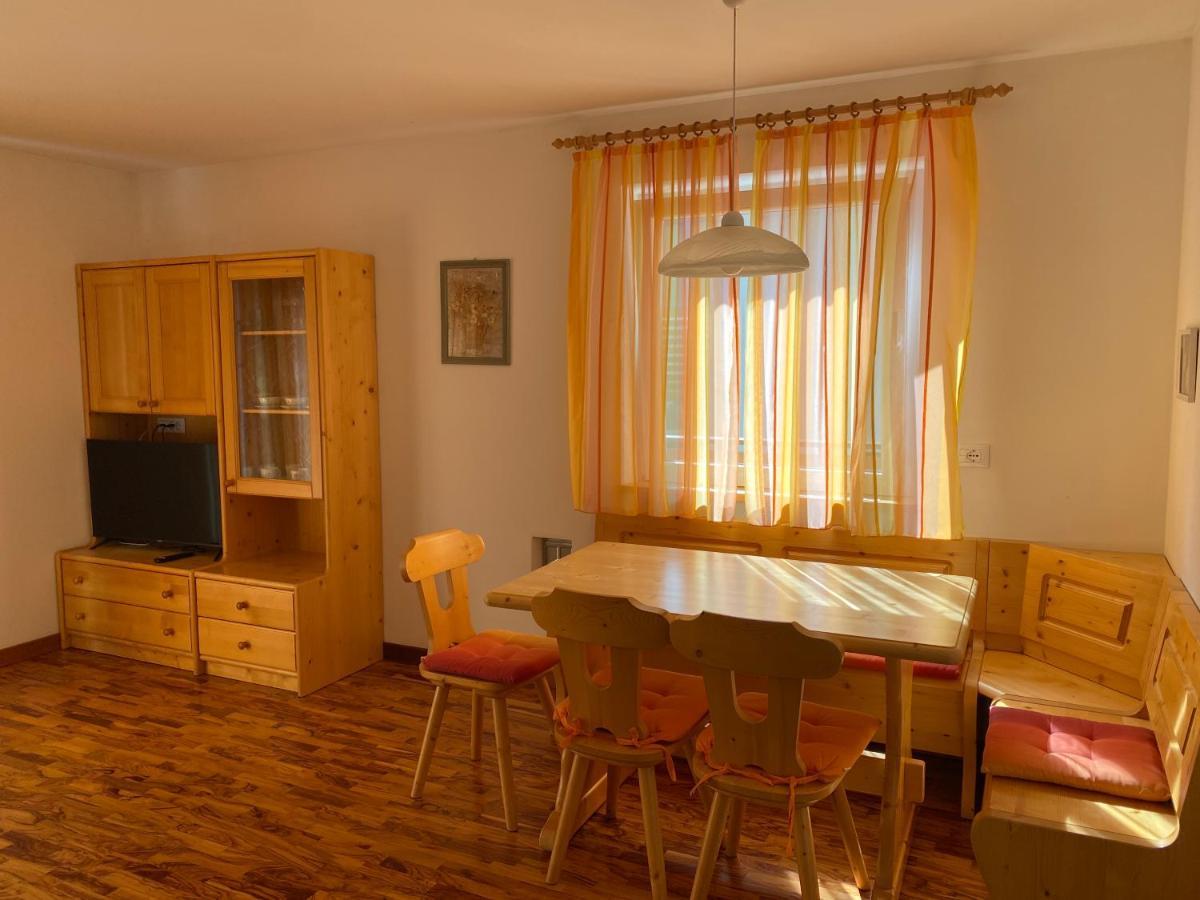 Amalia Apartment Santa Cristina Val Gardena Eksteriør bilde