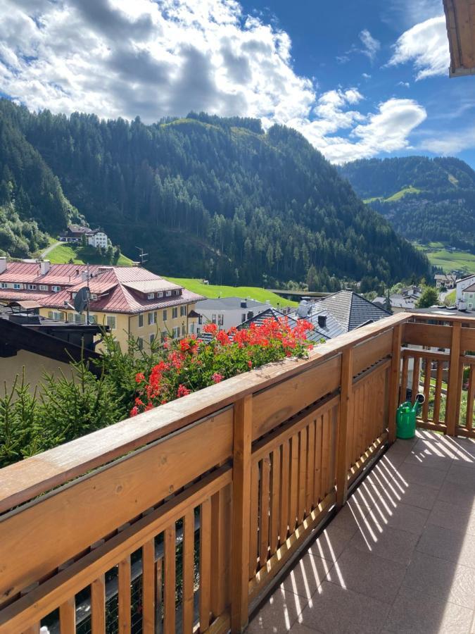 Amalia Apartment Santa Cristina Val Gardena Eksteriør bilde